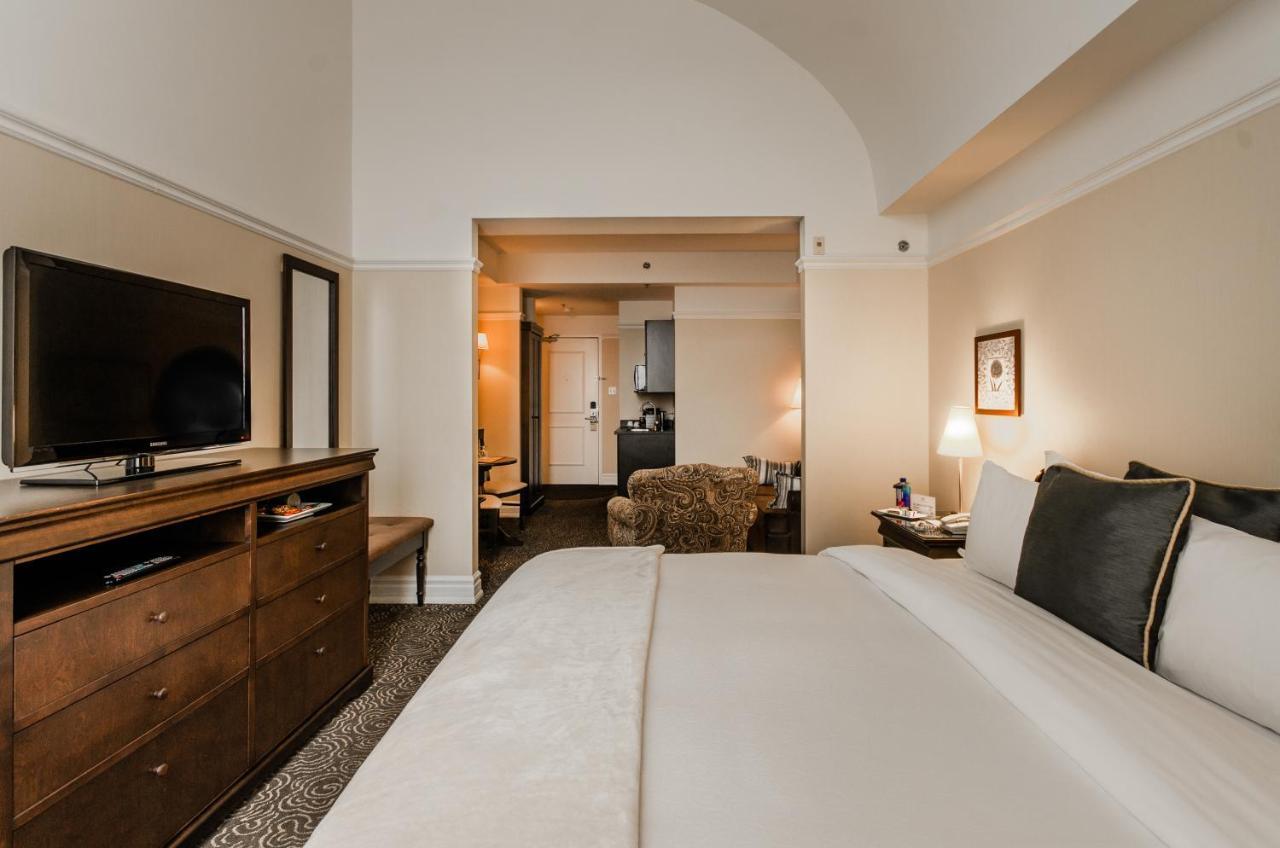 Le St-Martin Hotel & Suites Laval Exterior foto