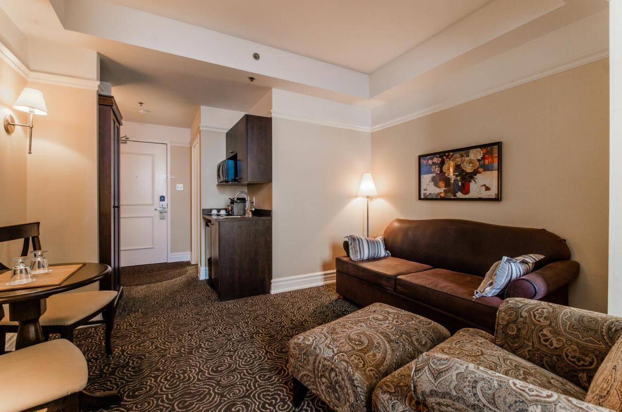 Le St-Martin Hotel & Suites Laval Exterior foto