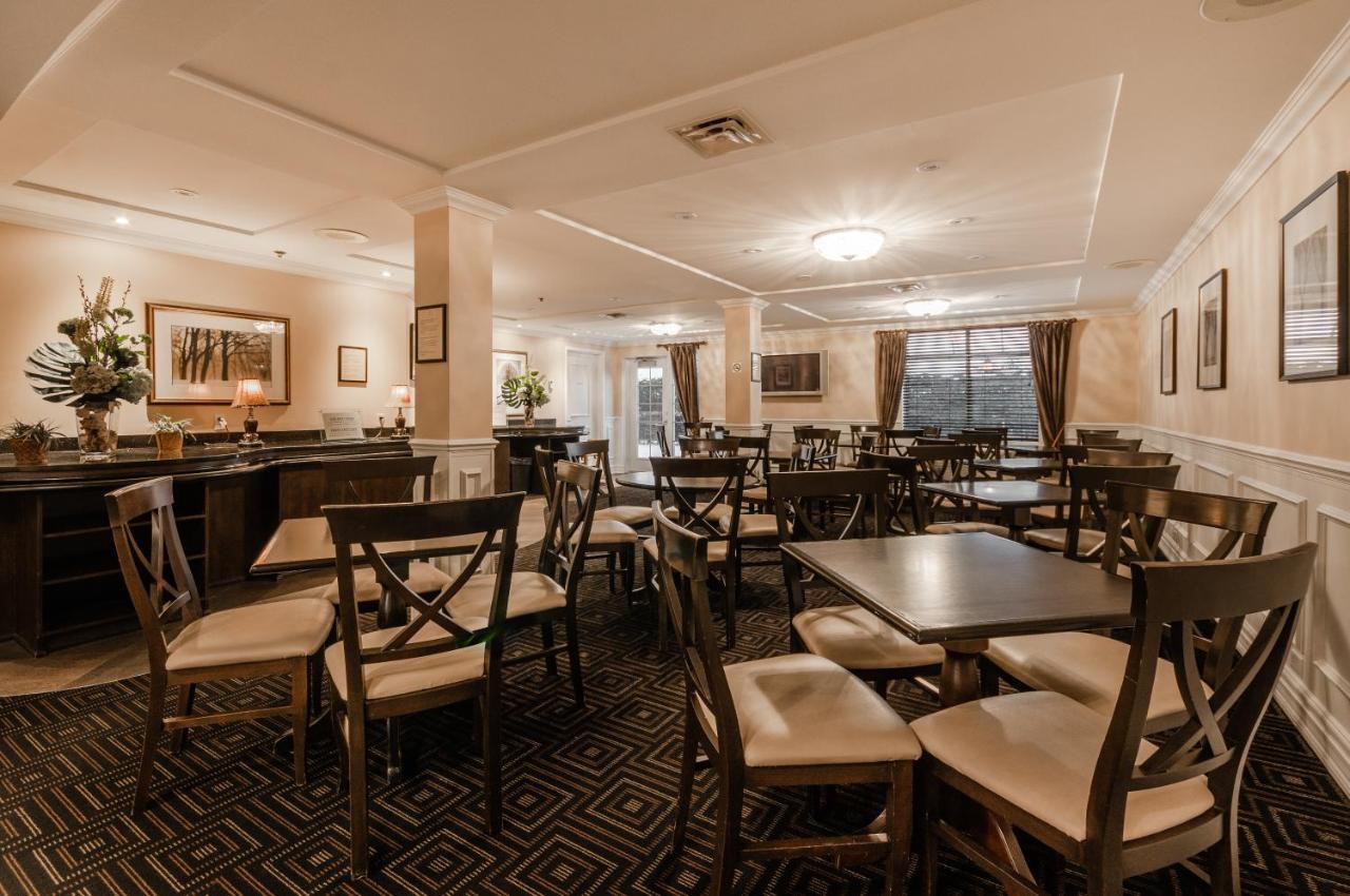 Le St-Martin Hotel & Suites Laval Exterior foto